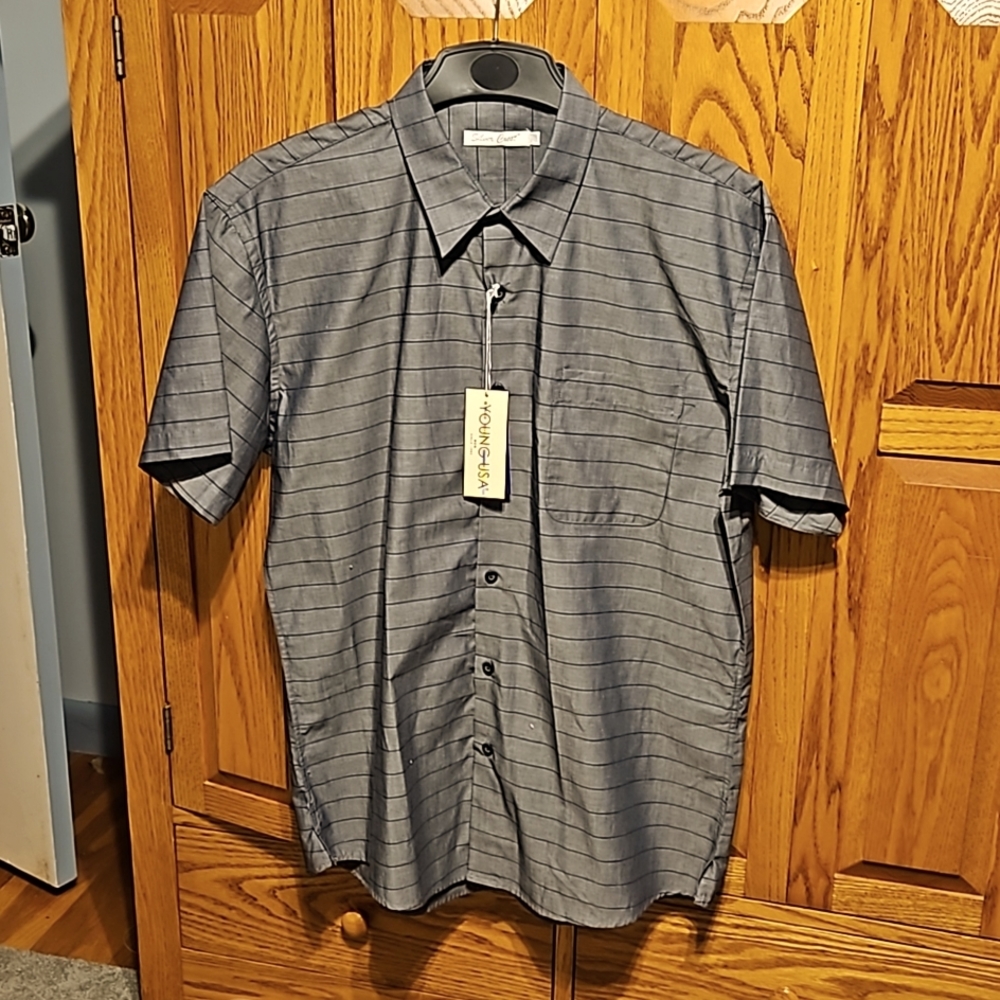 Men's button down dress shirt 55% cotton, straigh cut bottom